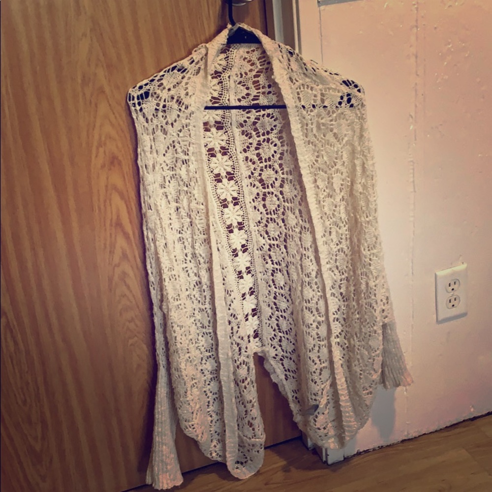 Charlotte Russe cream cartdigan